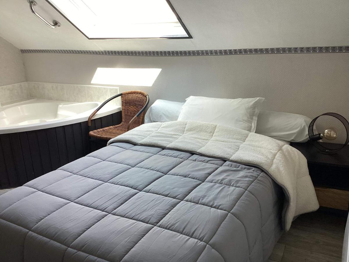 De La Voute Hotel *